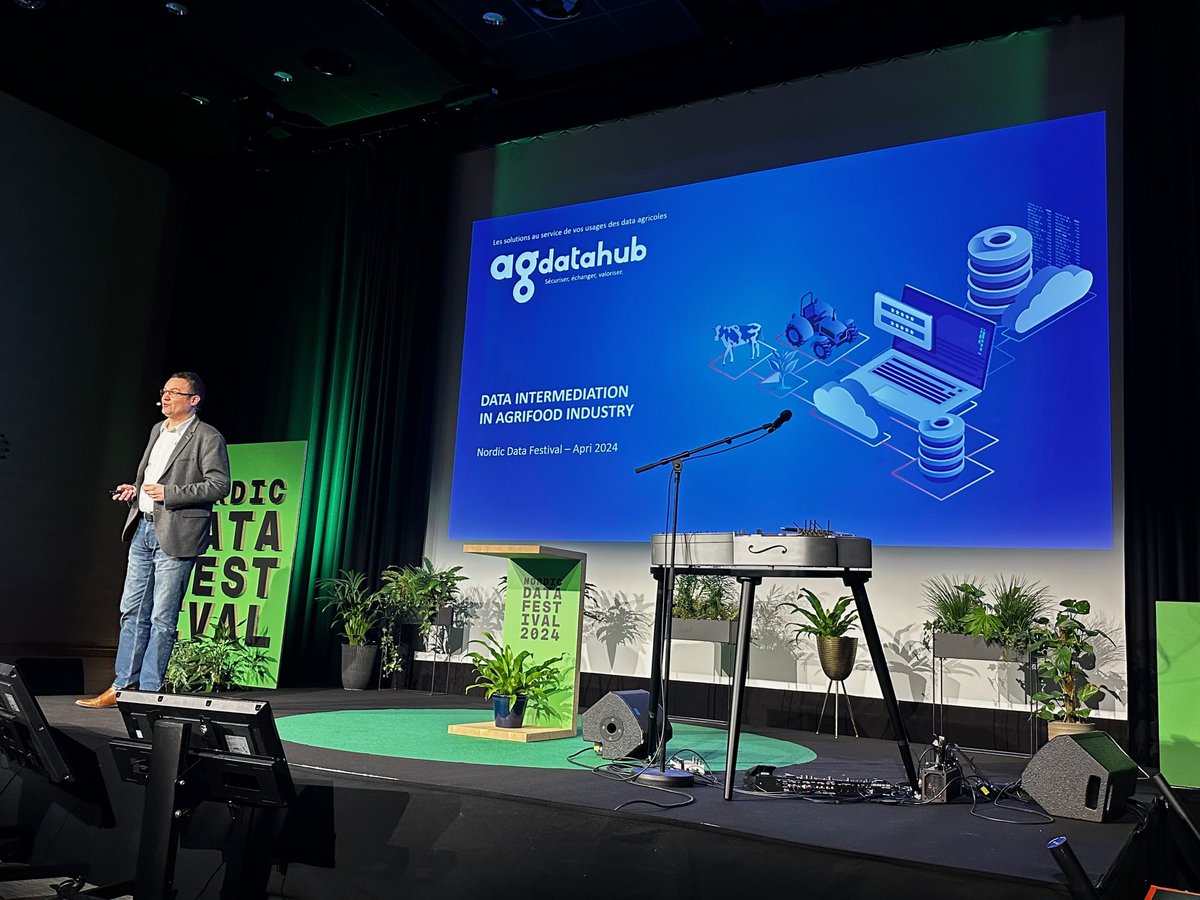 📸La semaine passée, @seb_picardat participait au #NordicDataFestival2024. Il y a présenté #Agdatahub, @AgriDataSpace et des cas d'usage agricoles : économie du #carbone, étiquetage environnemental, optimisation des intrants, IA et logistique.... #dataintermediation #dataspace