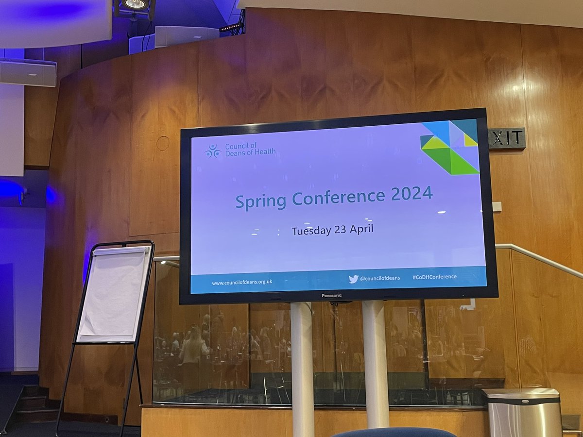 Excited to be representing #150leaders at the @councilofdeans Spring Conference 🎉 #StudentParamedic