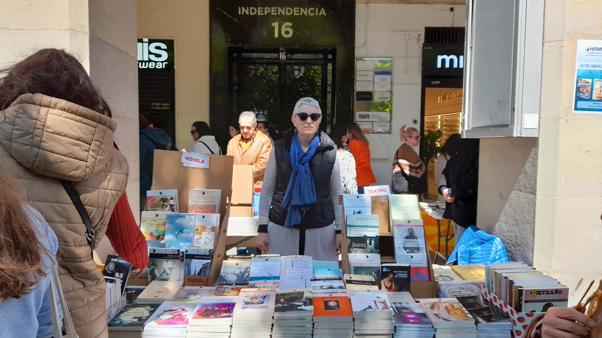 Os esperamos en Zaragoza en el Paseo de la Independencia frente al portal 16 hasta las 21: 30. Feliz día del libro. 

#díadelibro2024 #librosdelinnombrable