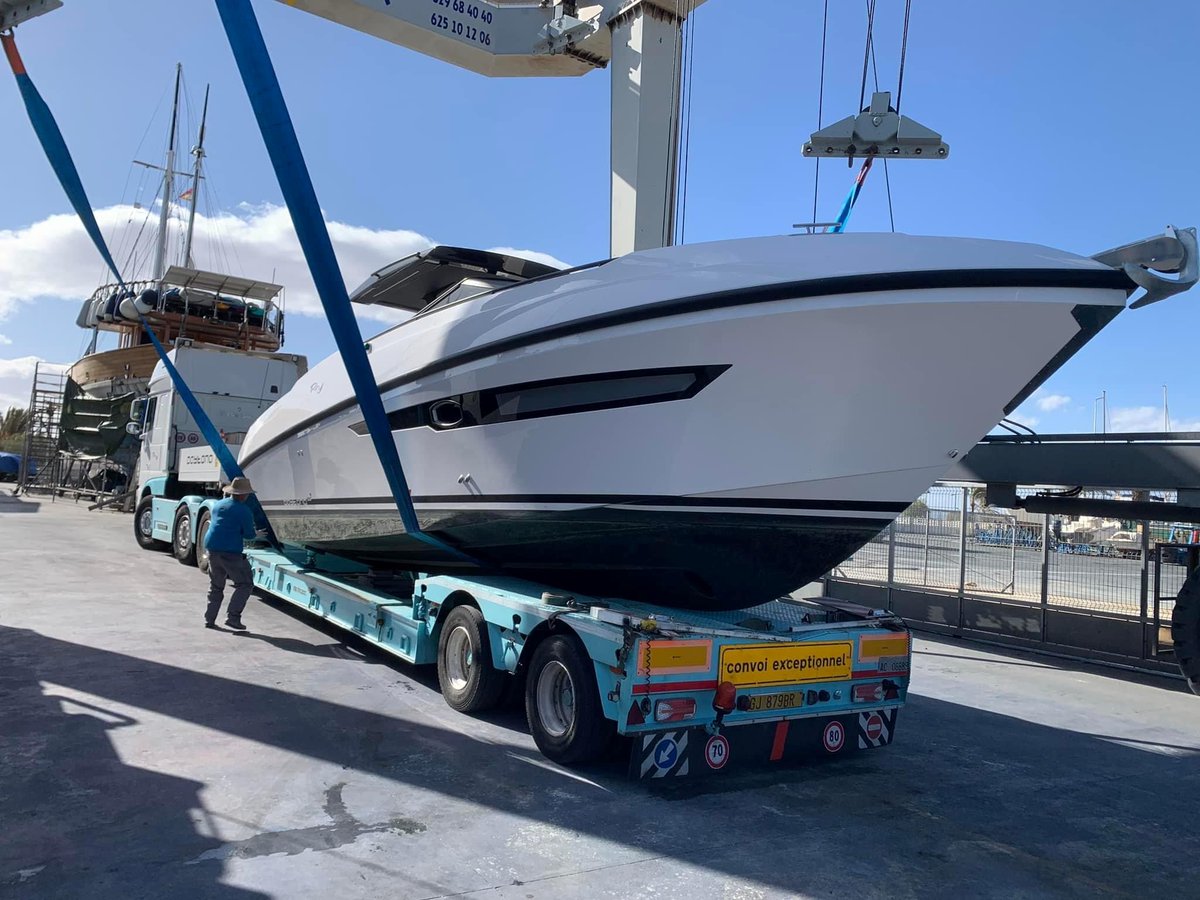 RIOYACHTS's tweet photo. A new RY LE MANS 50 ready for the delivery in Spain.
Rio Yachts offers its customers and dealers a customised delivery service throughout Europe.

#madeinitaly #newyacht https://t.co/NNxYHgX3Wu