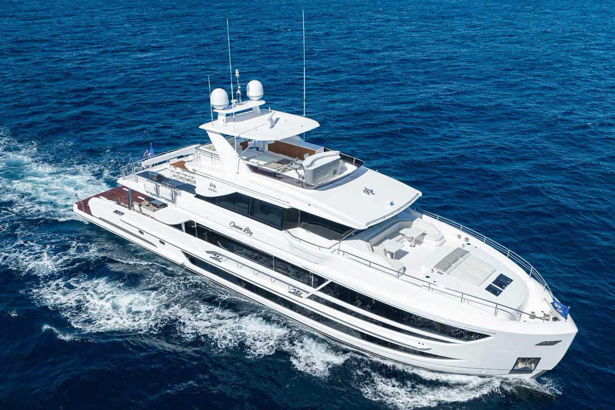 Horizon Yachts Launches the FD108: A New Standard in Superyacht Entertainment

buff.ly/44e6JMt

#HorizonYachts #Superyacht #Yacht #yachting #yachtlife #boat #luxury #travel #sea #luxurylifestyle #luxuryyacht #sailing #megayacht #yachtdesign #yachts #FMen #formen