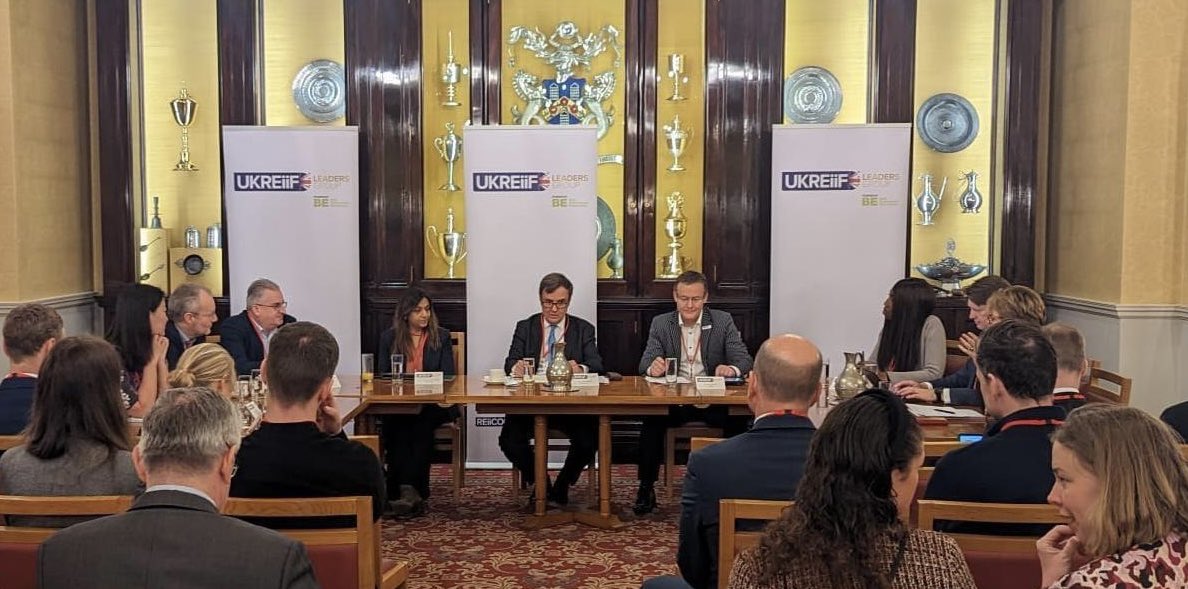 From a standing start only two years ago @UKREiiF has become the leading 🇬🇧 real estate inward investment and regeneration event. I joined their Leaders Group today to discuss government work on: 🏠London housing 💷Investment into our capital 🤝Working with local authorities