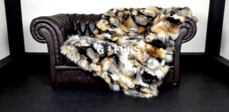 #realfur #sale #luxuryfur #luxurylifestyles #luxuryfashion #springsales #winter #furblanket #realfur #fur #furfashion #giftideas #glamhomedecor #homedecor #interiordesign,etsy.me/3xnTUTn