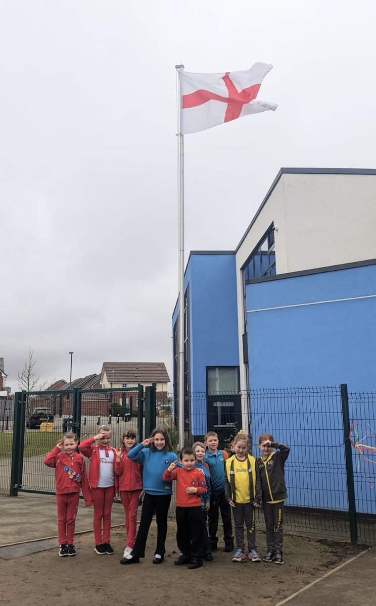 Celebrating St.George's Day! #StGeorgesDay #flag #englandflag #cubs #scouts #rainbows #brownies #scouts #community #groups #celebrate #uniform #StGeorgesDay2024