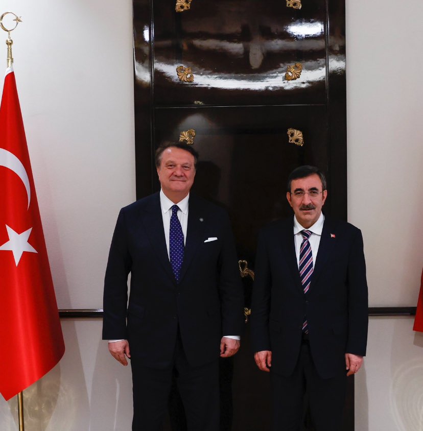 📸Başkanımız Hasan Arat, Cumhurbaşkanı Yardımcısı Cevdet Yılmaz'ı ziyaret etti.