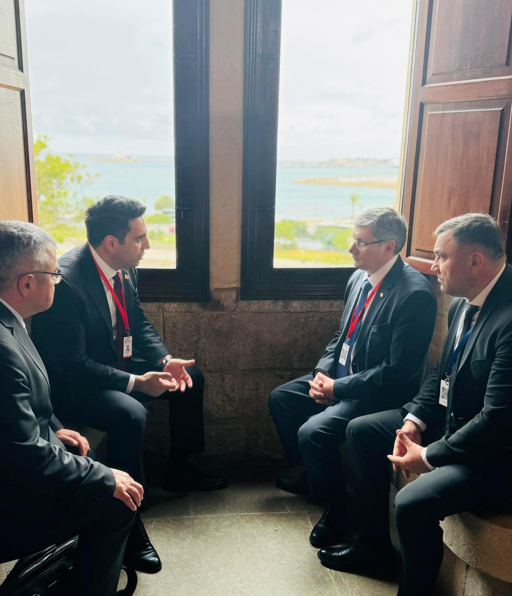 In Spain, I spoke with my Armenian counterpart, @alensimonyan, about recent geopolitical developments in the region. Reiterated that Moldova is committed to its reform process that will align our country with the free and prosperous states. #EUSC2024