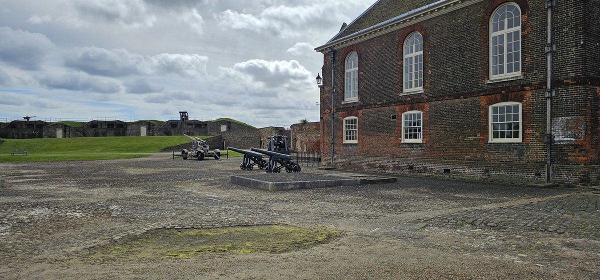 MrC_Copperpot's tweet image. British Heritage- Inside Tilbury Fort
#britishheritage 
#TilburyFort