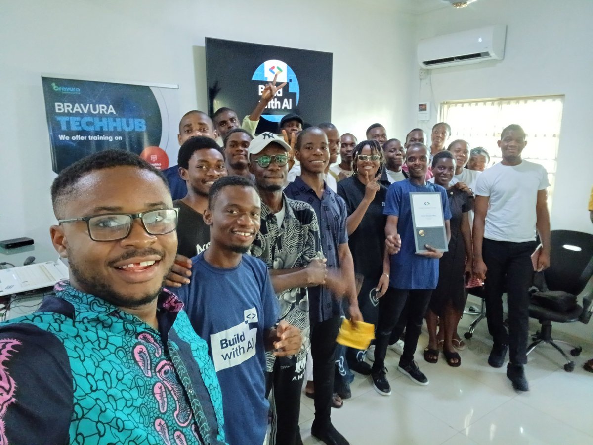 GDGAbakaliki's tweet photo. How Build With AI Workshop in Abakaliki went.... Thanks to participants and Special Thanks to our dear speakers.
#BuildwithAIAbakaliki #GoogleBuildWithAI https://t.co/FO3KrBPQIQ