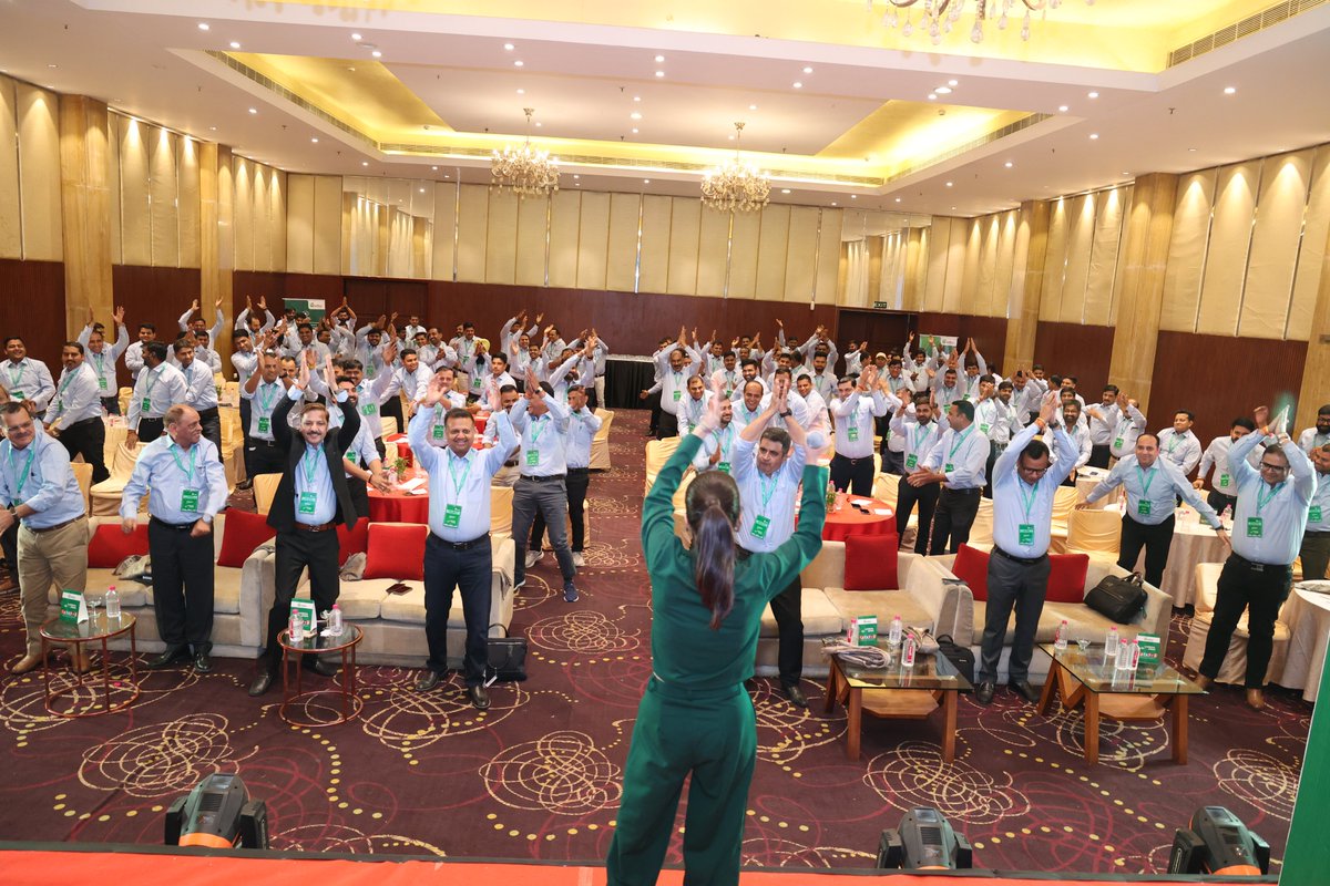 SaffireCrop's tweet photo. Saffire Crop Science recently convened its National Sales Meet at Hotel Ramada in Jaipur, where esteemed EC members played a pivotal role in shaping our strategies for FY 2024-25 goals. Thanks to our MD Sh. Ankur Aggarwal, for his invaluable guidance and unwavering support. https://t.co/g0K540IDBD