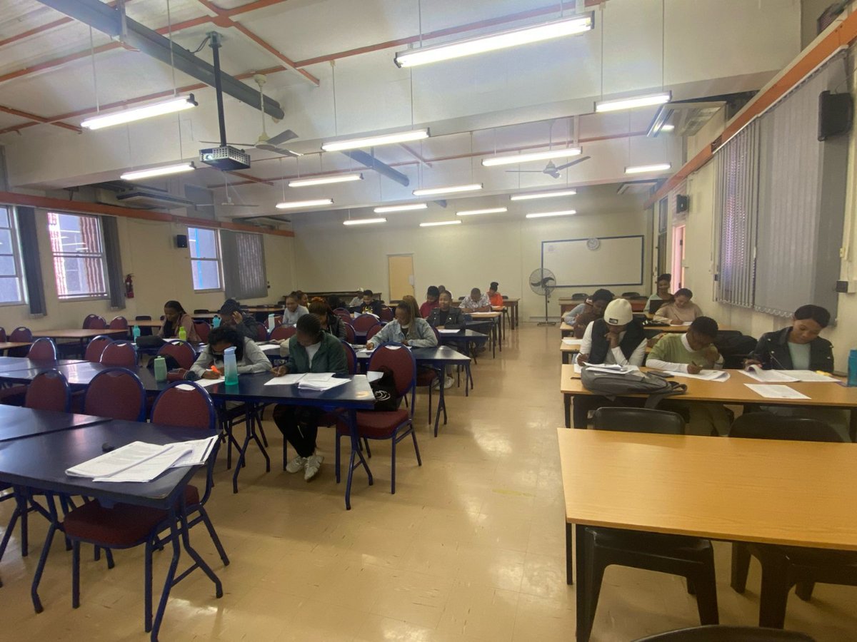 Amilia Franklin successfully facilitated our FoodBev SETA accredited HACCP Implementation training (based on SANS 10330) on April 9, 11, & 12, 2024 in Durban, imparting essential knowledge to our future food safety professionals. Info, visit our web page: michemdynamics.com/training/food-…