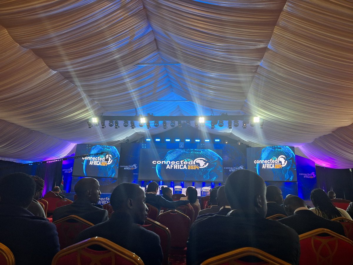 tuwei_ignecious's tweet photo. Day 2. Kick off
#ConnectedSummit2024 https://t.co/fTRqzp7mDN