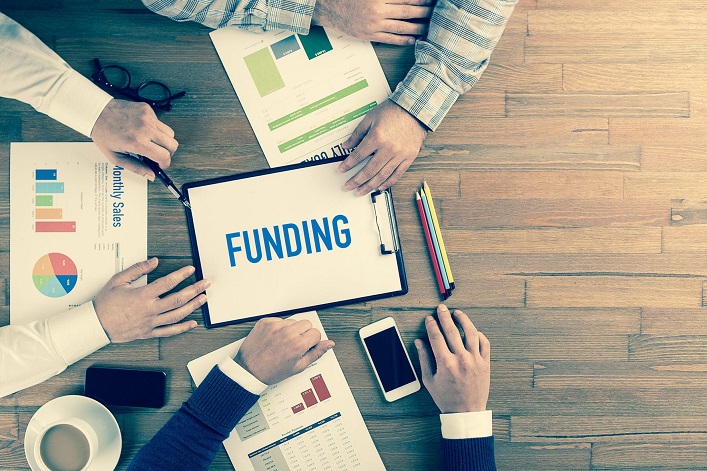 #UkrainianBusinesses are being offered €50,000 in grant funds. Companies operating in industries such as electronics, #RenewableEnergy, #AgriFood, #DigitalTechnology, and the defense industry are eligible for funding under the #STAGE Financial Grants Program.