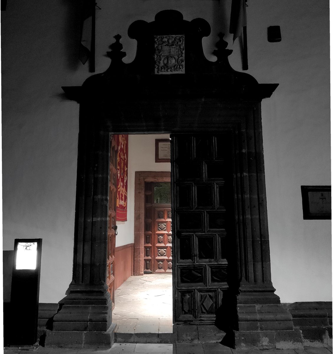 🏛️ La Casa Montañés Siglo XVIII Sede del Consejo Consultivo de #Canarias acortar.link/8Le16b Calle San Agustín #LaLaguna #FelizMartes 🤗 #PuertasAlMartes