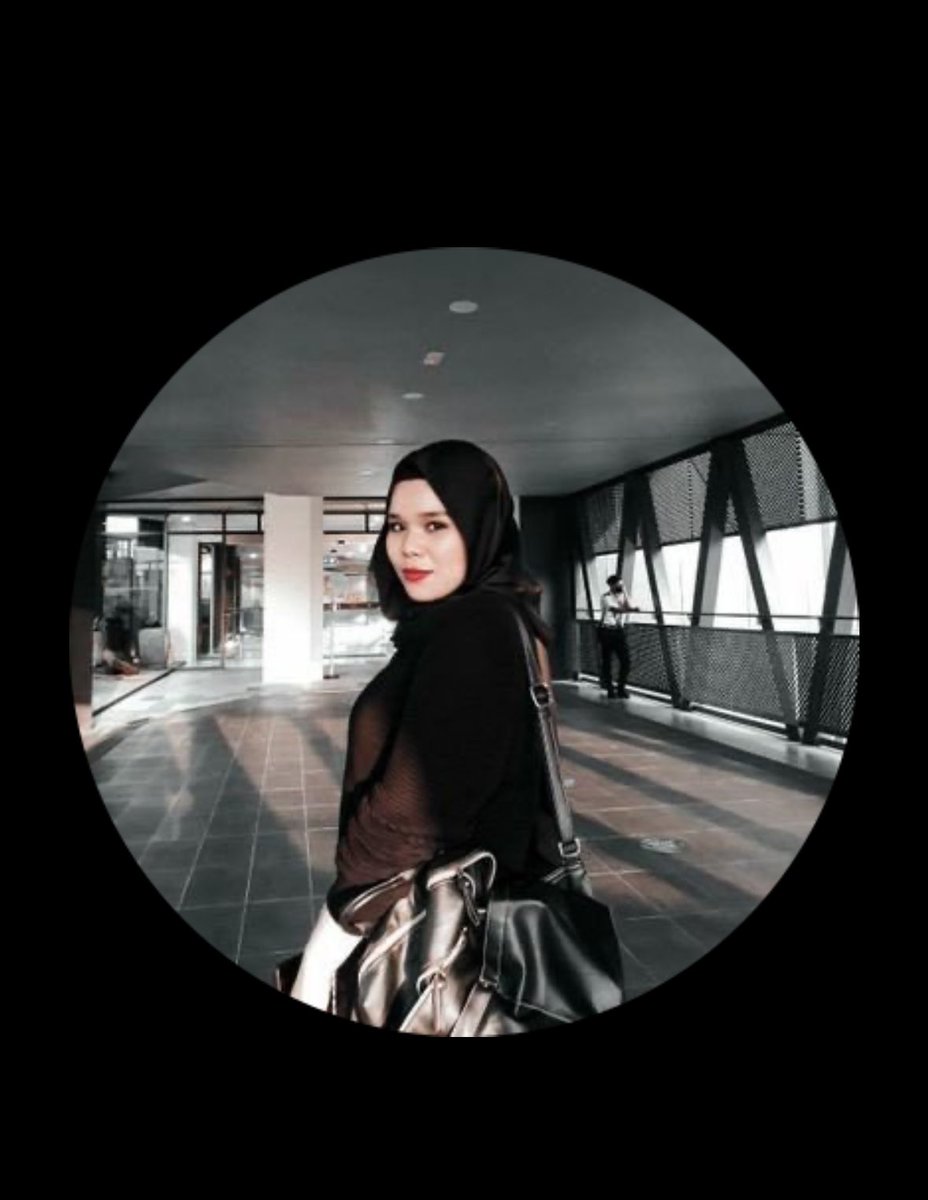 mrfirdausjailan's tweet photo. Kalau rasa diri tu tak boleh hormat orang lain, baik kau diam jela @amrarosl. Ini kalau report @McmcReact boleh kan? https://t.co/CIOXMsne1r