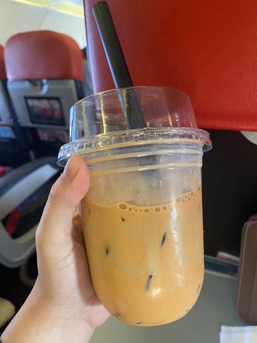 สั่งมาครั้งนึง แล้วก็สั่งตลอดค่ะ 😂
จากนั้นก็ลังเลในการเลือกสายการบินครั้งเพราะอยากกินชานมไข่มุกค่ะ 🤣