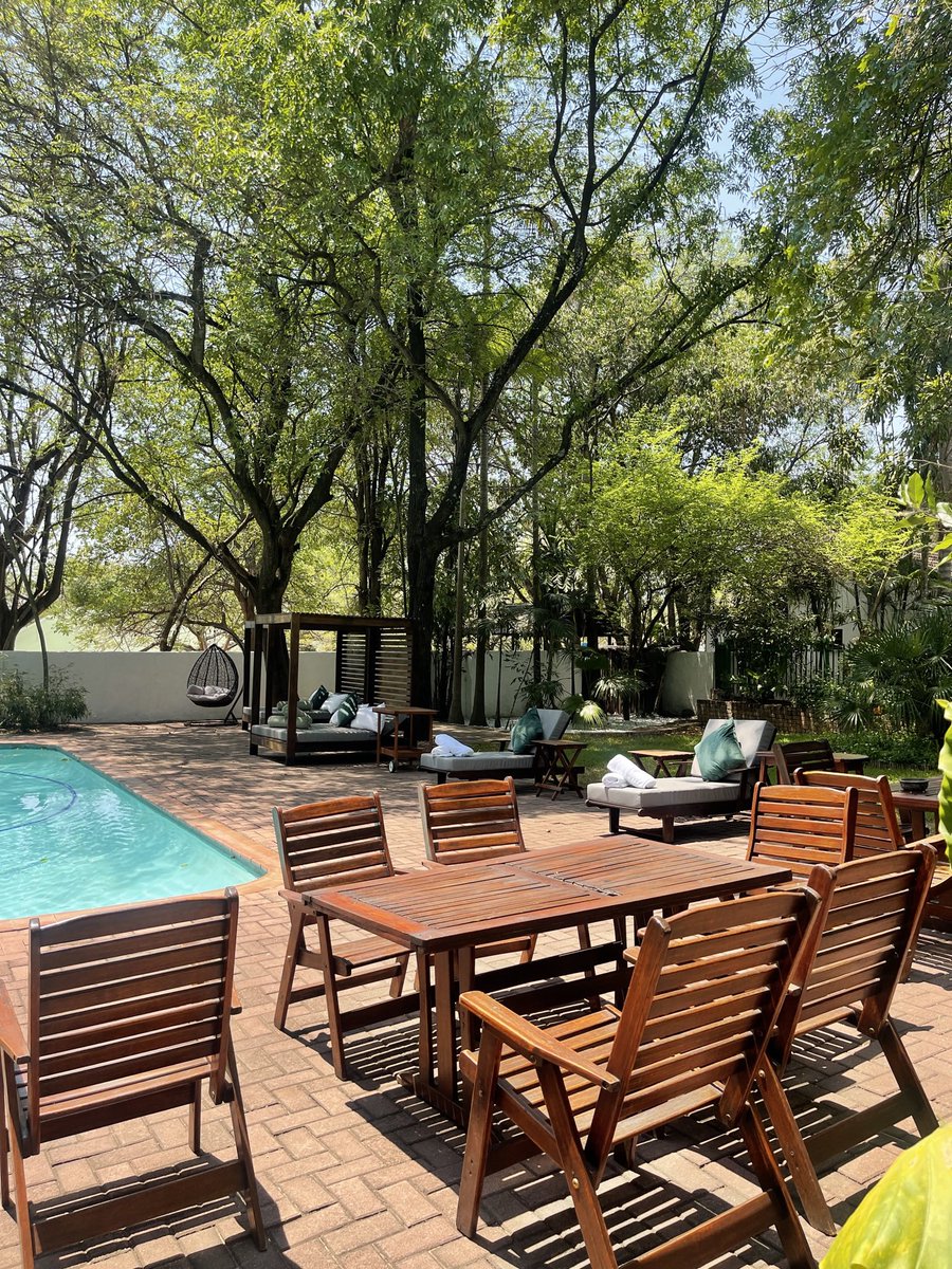 Tropical paradise. 

Book your stay now! 

Call or WhatsApp us: +27 (15) 304-3290
Email: RESERVATIONS@tznlodge.co.za

#tzaneencountrylodge #tropicalparadise #accommodation #hotel #scenery #poolside #warm #go2tzaneen #golimpopo #moretoenjoy #visitsouthafrica