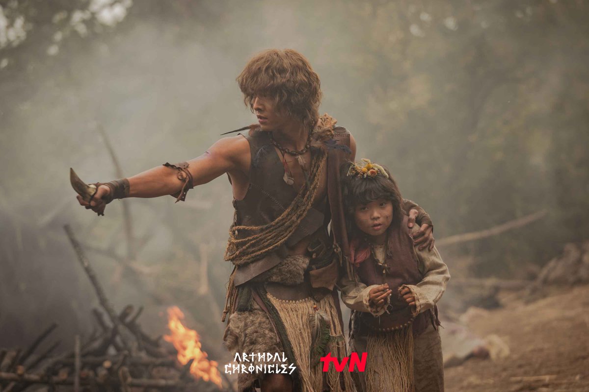 Hero Eunseom to the rescue! ⚔️🐎

#ArthdalChronicles
Every Thu & Fri 21:00 (GMT +8)🇸🇬🇵🇭🇲🇾🇮🇩🇹🇼🇭🇰🇲🇲🇲🇻

#tvNAsia #BestKoreanEntertainment #ArthdalChronicles #JangDongGun #SongJoongKi #KimJiWon #KimOkVin