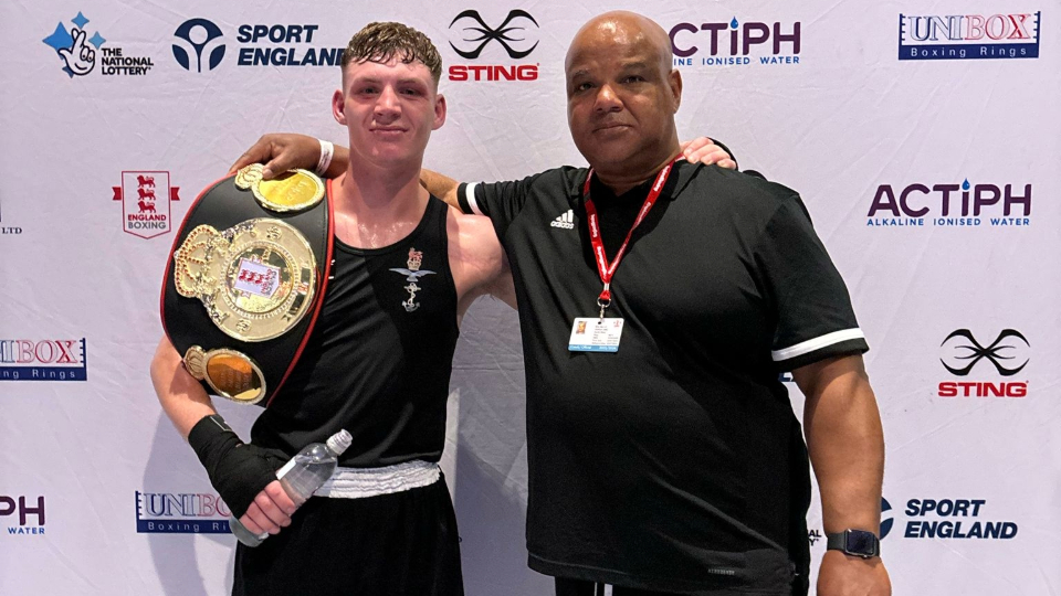 Kyle has won the National Amateur Championships 80 kg title, formerly known as the ABAs, in his first outing! oldham-chronicle.co.uk/news-features/…