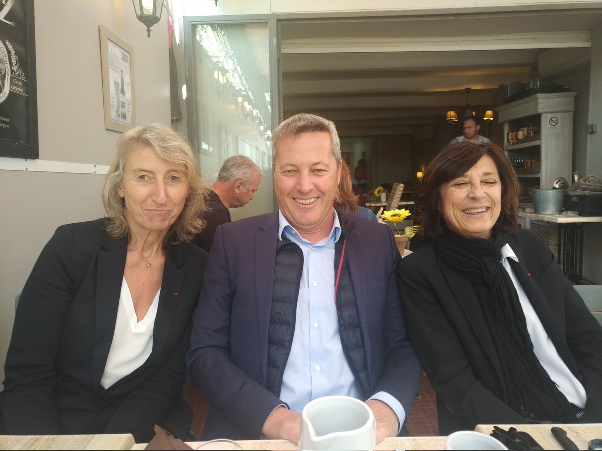 PhilippeMichelK's tweet photo. #Europe En avril 2019 je soutenais avec ferveur @CathChabaud et @syl_brunet candidates aux élections européennes. Aujourd'hui, ces deux formidables euro-députées assidues, engagées, bosseuses, au bilan très solide arrivent au terme d'un mandat qu'elles ont voulu unique. Respect ! https://t.co/kKNs0ZD0bw