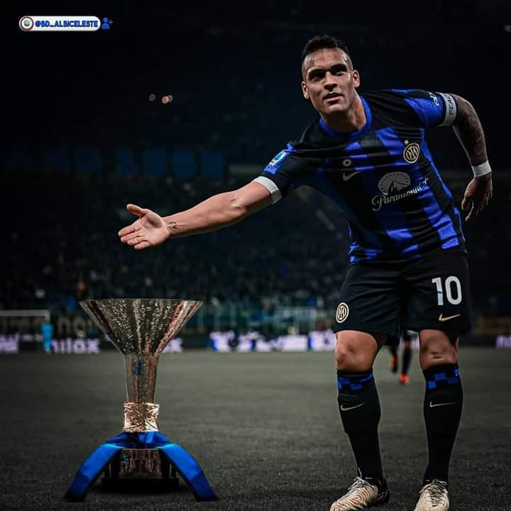 dhiiidha's tweet photo. DERBY DELLA MADONNINA WIN AND SCUDETTO SECURED ⚫️🔵

INTER ARE THE CHAMPIONS OF ITALY 🇮🇹 https://t.co/DFf2Rr1kEe