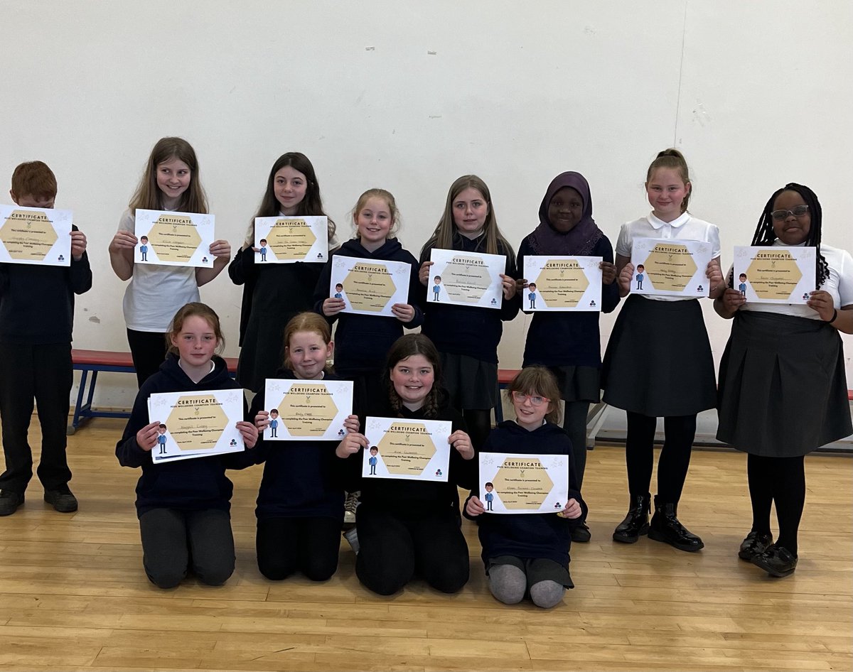 LisaJayneGray1's tweet photo. Well done to our Wellbeing Ambassadors for completing their training with Compass B . https://t.co/vrES06c3ST