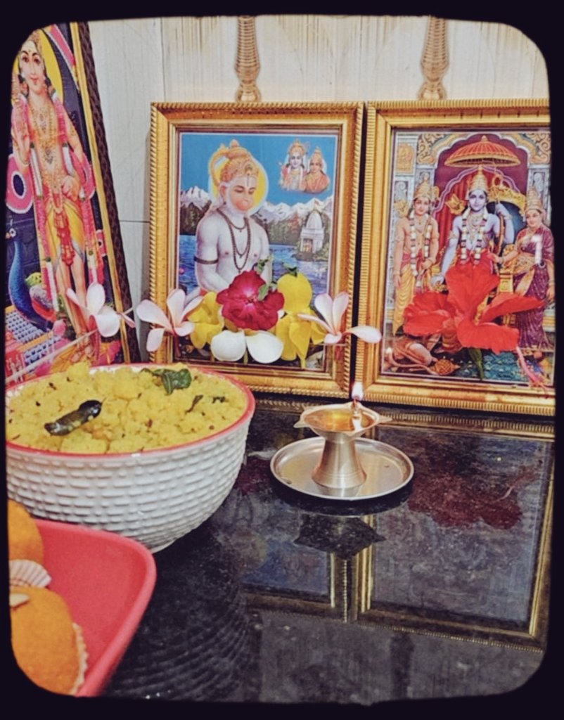 He is with me, always 🙏🏼
Happy #HanumanJayanti everyone ✨️