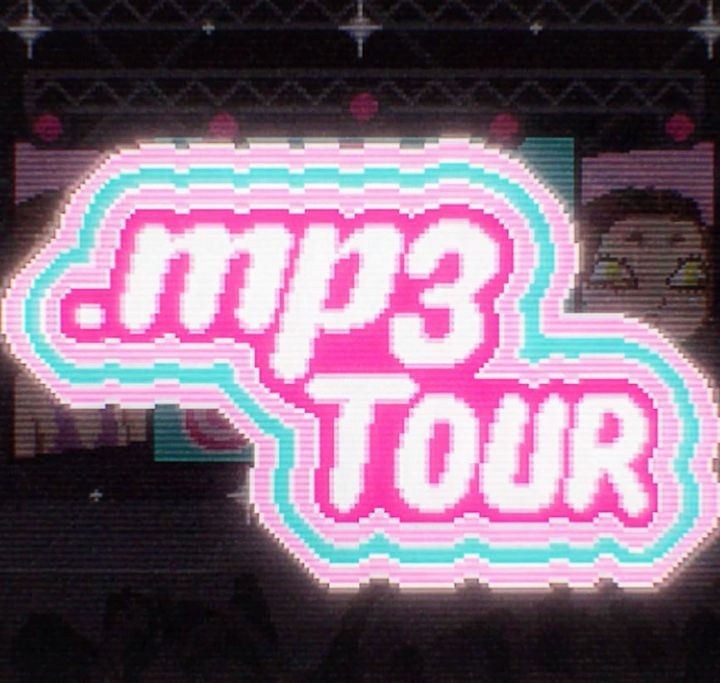 — outfits de los shows que nos está dando la era .mp3*ੈ✩‧₊˚