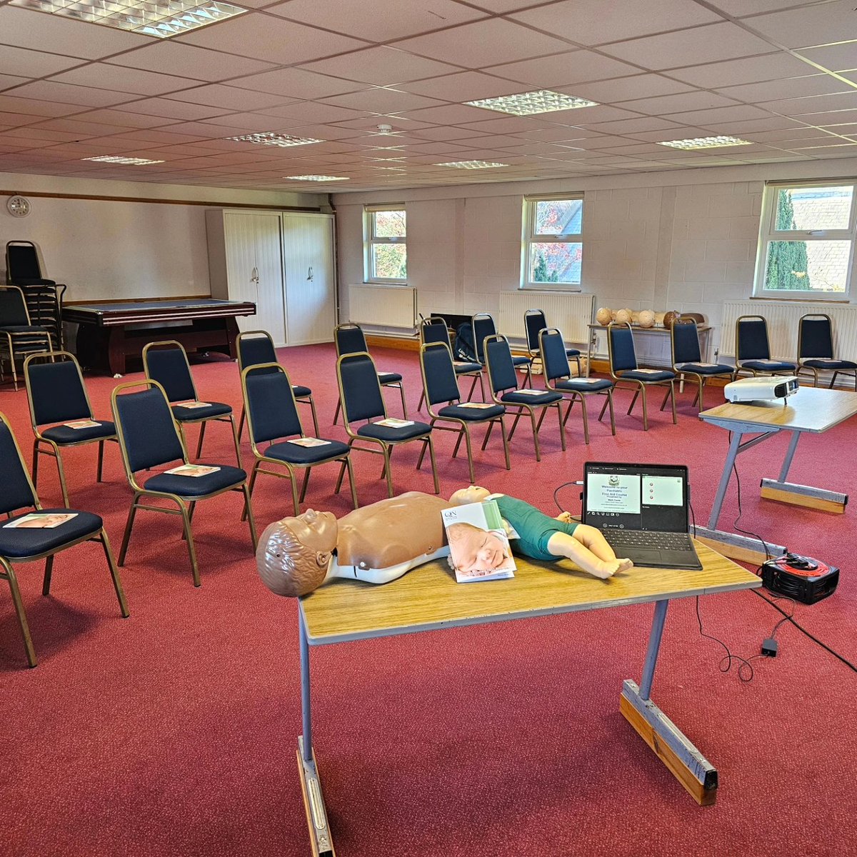 Today, we start another open 12hr Paediatric First Aid Course. Today's learners are mainly School based. We are pleased to see many School sending their staff on the full 12-hour course.
#FirstAidTraining #Schools #Ofsted #EasyAsABC 
abcmedicalservices.co.uk