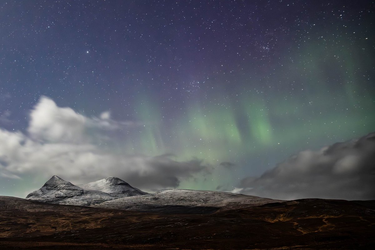 Dave Stewart, of Ullapool, took this spectacular image of Cul Mor and the aurora from Knockan Crag in Assynt.

See your pictures of Scotland here: bbc.in/3UrtxoV

Send your pictures to scotlandpictures@bbc.co.uk📸