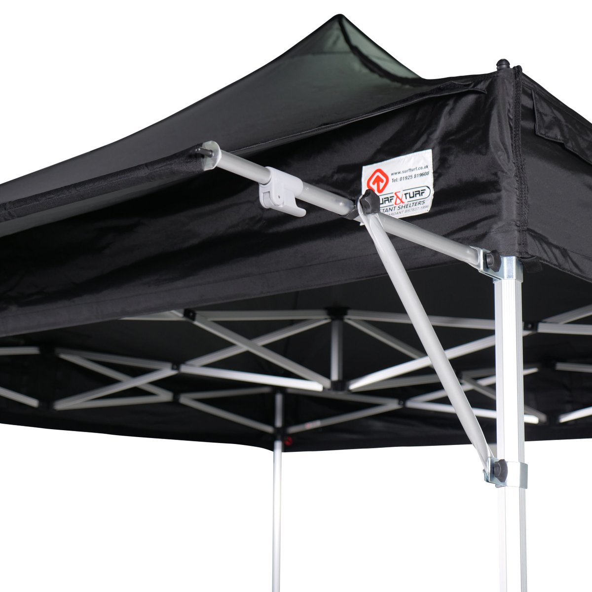 Don't let weather dampen your sales! Stay ahead of the elements with our gazebo rain extenders – a must-have for traders looking to thrive rain or shine. 🌧️☀️