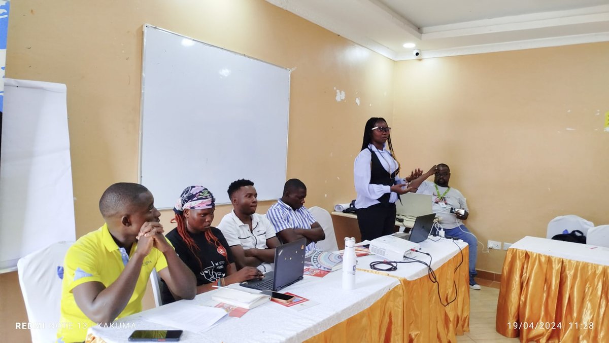FCA_Kenya's tweet photo. @FCA_Kenya's young #creatives from Kalobeyei settlement are engaging in a discussion on #intellectualproperty  #rights in the creative sector, including #patents, #trademarks, #copyrights, and #trade secrets. They learned the importance of protecting their work.
@NaistenPankki https://t.co/JwLOzUvuIi