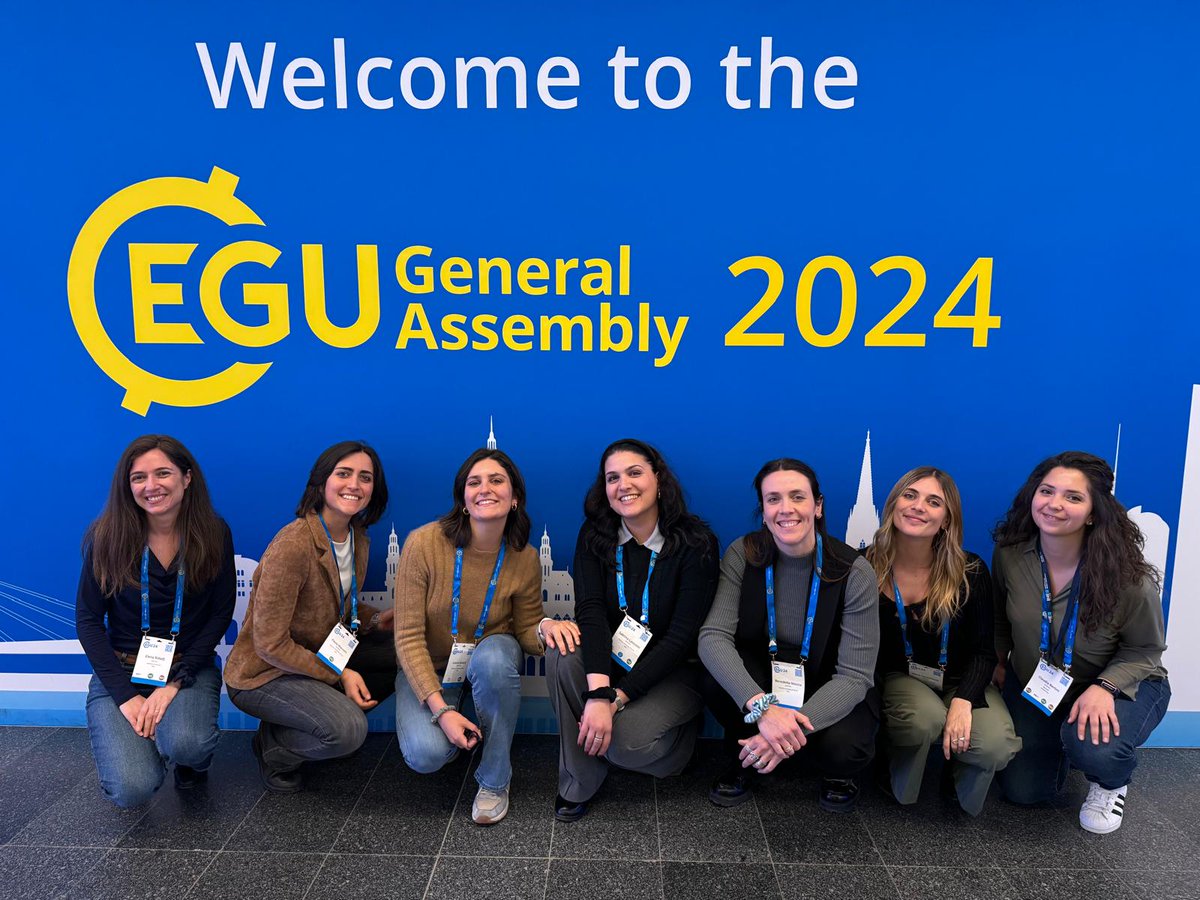 Almost a week ago I started my #EGU24 with a splinter, a pico and an oral presentation to promote our @H2020WaterForCE and @eiffel4climate. And I had the honor to chair the #Hydroinformatics session again! It was great meeting old and new friends! Hope to see you all at #EGU25!