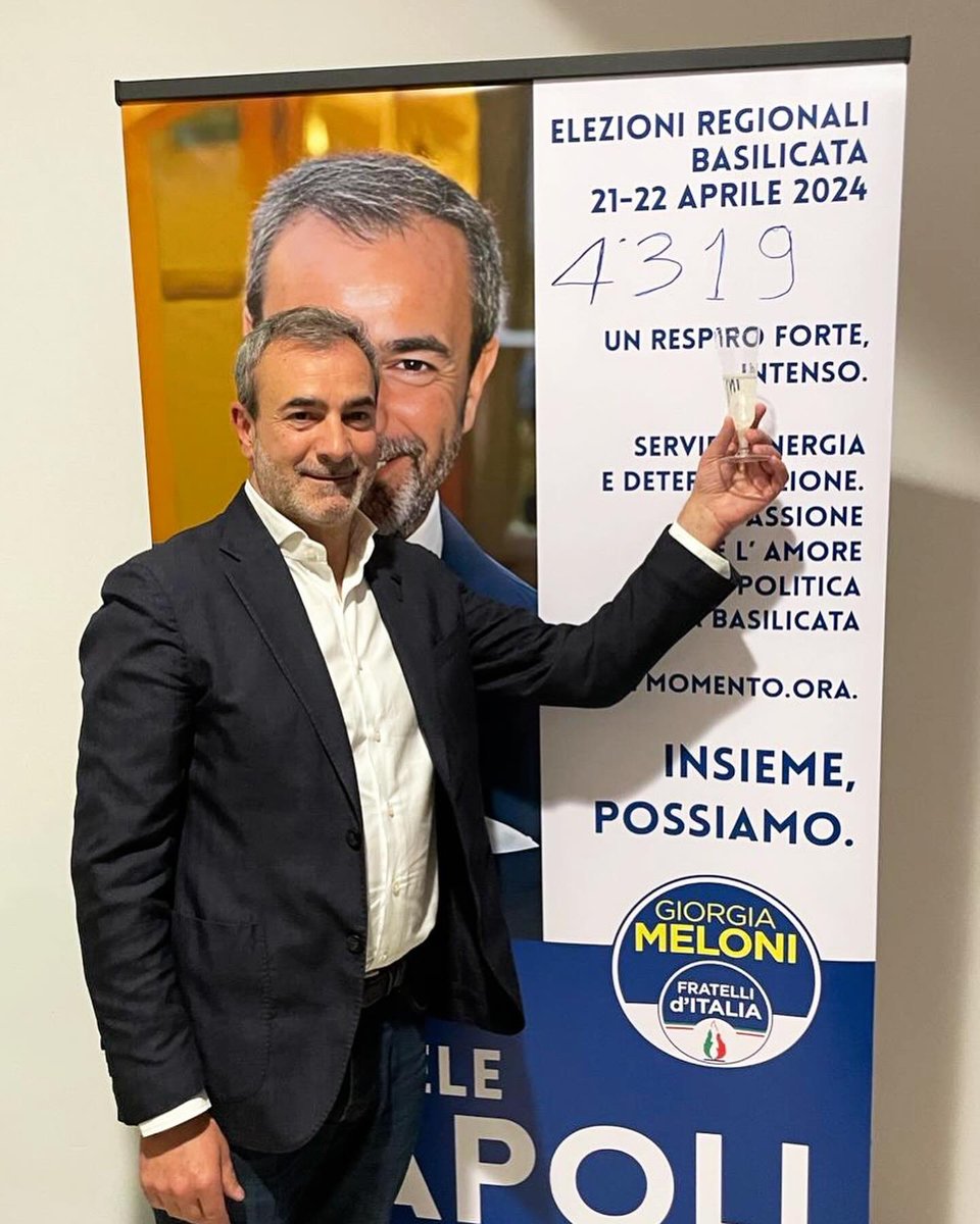 NapoliMichele's tweet photo. 4️⃣3️⃣1️⃣9️⃣ preferenze
Eletto Consigliere 🙏🏻

E’ stato bellissimo. Porterò con me sorrisi e speranze, affetto e amicizia sincera.
Ci proverò. Con impegno e passione. 
Con dedizione, intelligenza e con amore smisurato. Grazie di cuore.

#RegionaliBas #Bardipresidente #fratelliditalia https://t.co/WwgFGsRlKr