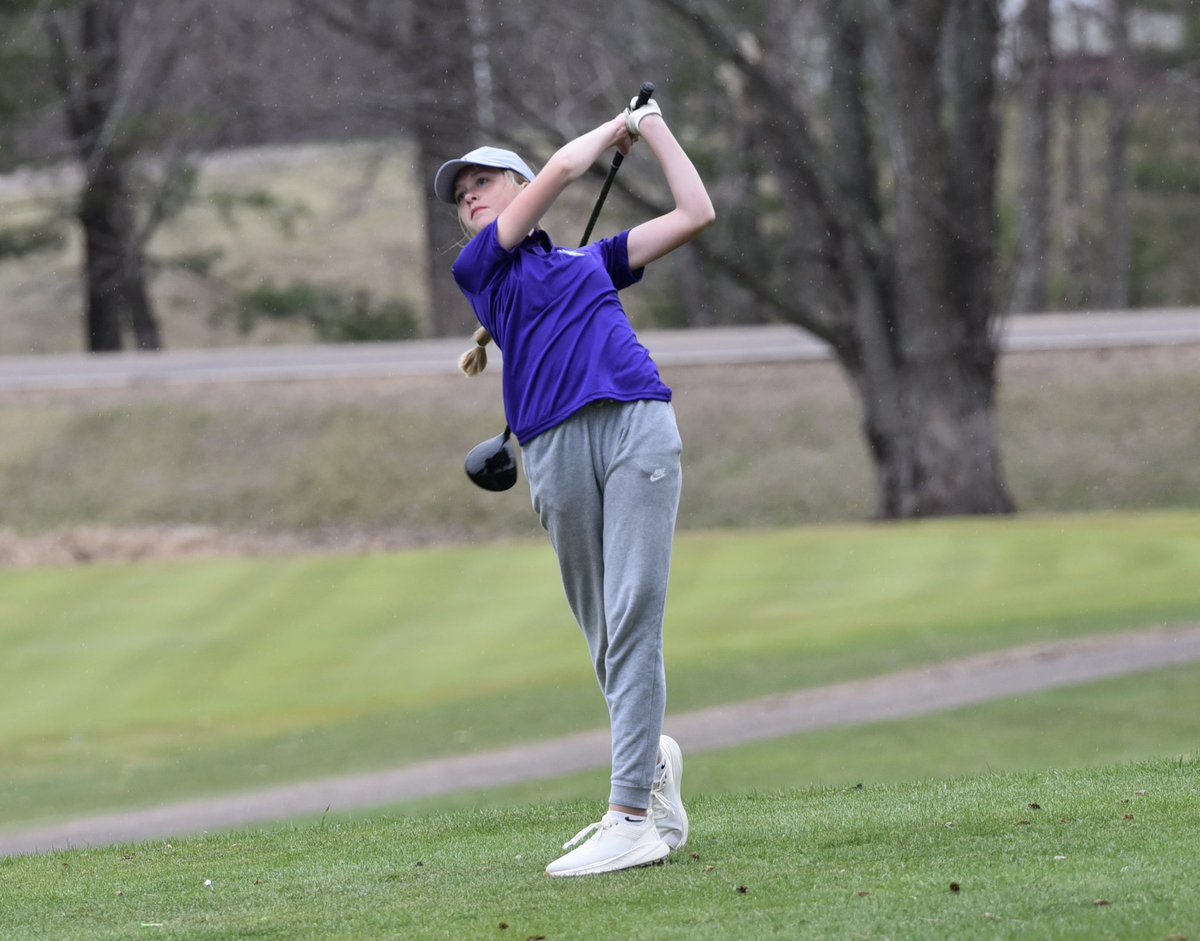 anderson6_lisa's tweet photo. @GirlsAlbany finished second at Mora. @sophiaganderson @madiramler and Katelyn Hoff finished in top 10. @AHSHuskies @ISD745 @StarPost_1 @Red__Glenn @StCloudLive https://t.co/OUkxMwCmQF