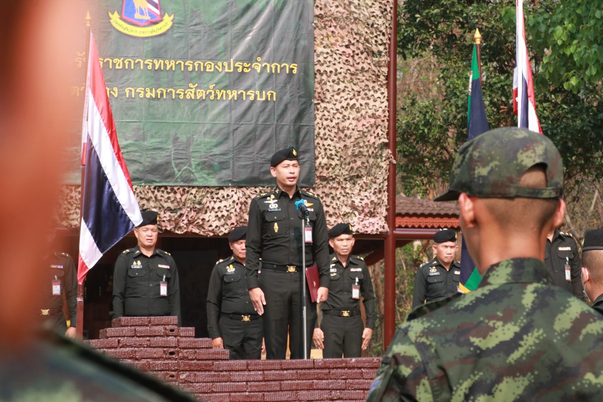 PackSquadron's tweet photo. 23 เม.ย. 67 พัน.สต.กส.ทบ. จัดพิธีอำลาชีวิตรับราชการทหารกองประจำการ เพื่อเป็นการเชิดชูเกียรติ ให้กำลังพลทุกนายที่ปฏิบัติงานด้วยความวิริยะ อุตสาหะ มุ่งมั่นตั้งใจปฏิบัติงานตามภาระหน้าที่ อย่างเต็มกำลังความสามารถ ก่อให้เกิดประโยชน์แก่กองทัพบก พร้อมรับโอวาทจาก ผบ.พัน.สต.กส.ทบ. https://t.co/V0SDXQPs7u