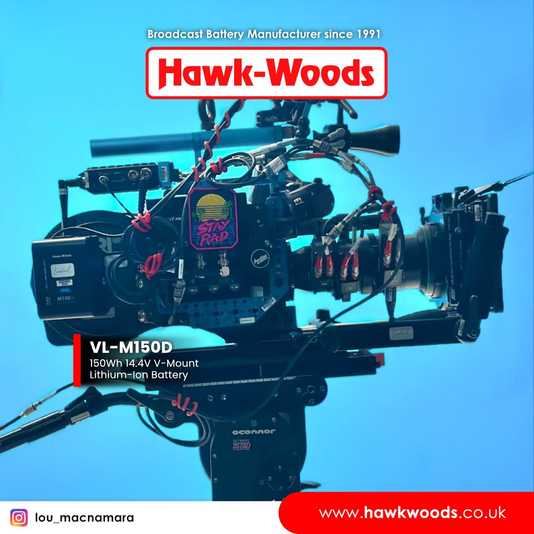 Hawk_Woods's tweet photo. Awesome camera build by focus puller @lou_macnamara aiming for a more fast functional, balanced build! Also powered by Hawk-Woods V-Lok batteries! 🔋🤟
#film #cameraman #cameraoperator #cameragear #cinematographers #vmount #filmmaking #masterofcamera #cameras #filmmakerslife https://t.co/dlLYNCgvXD