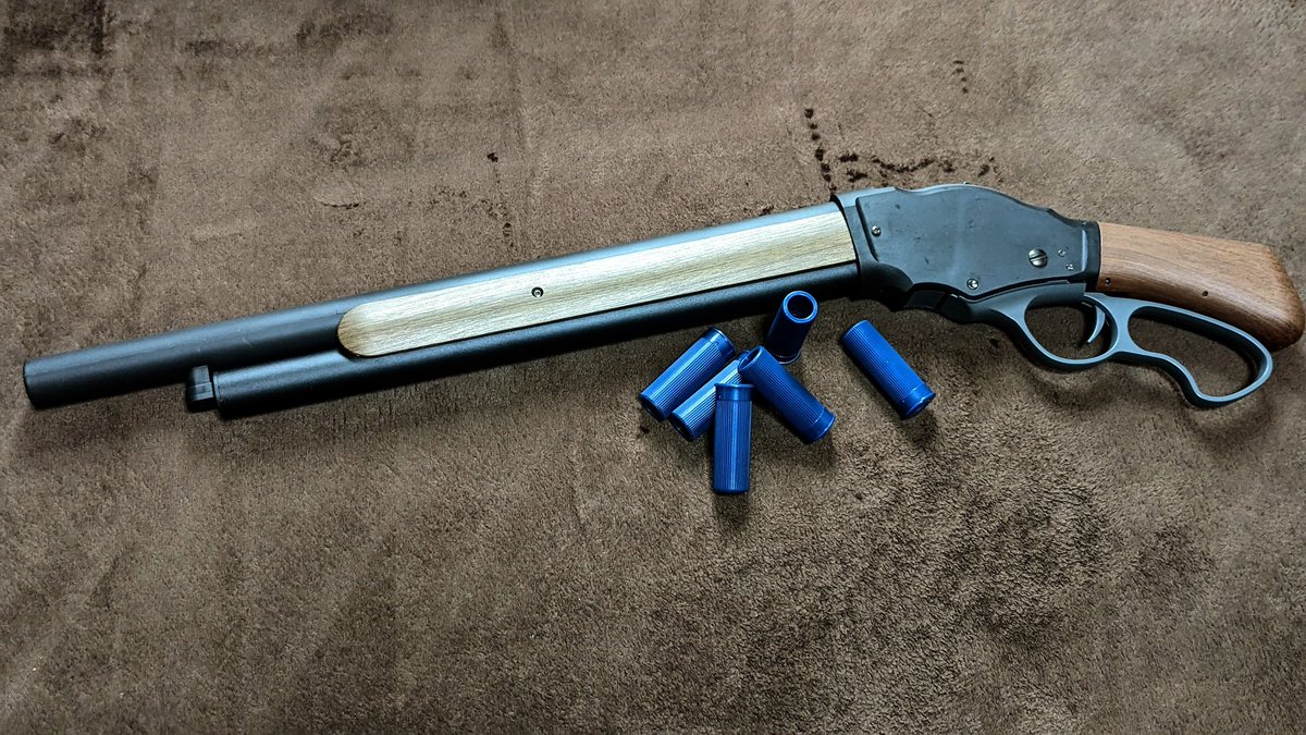 421_yoshi's tweet photo. バイクに乗りながらスピンコックしたくなる子をお迎えですわ。 https://t.co/OYS0c9mgbv