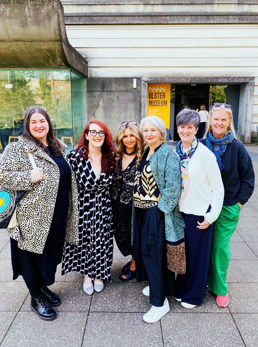 Support your local girl gang. After our ‘In Conversation’ at the @UlsterMuseum at the weekend, with @IrishSecretari1 @bairbrepower @Independent_ie Fashion Ed, Paula W (with Millie) & Sonya McM @WomensAidNI. @AmandaFBelfast 

📸 @AWBelfast