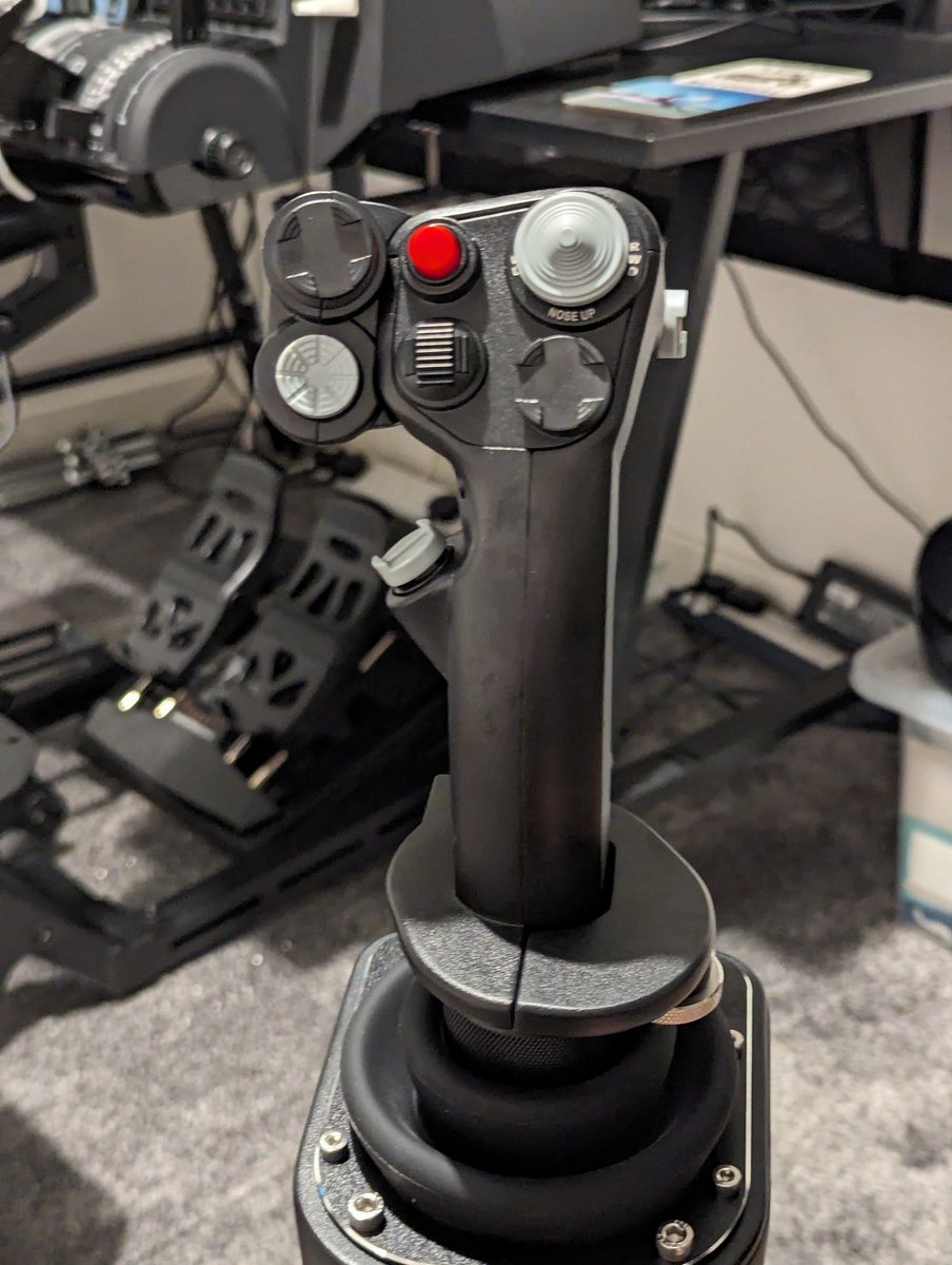 BritishAvgeek's tweet photo. Going to get more into #DCSworld and to do so, I've gone and purchased some @WINWING_SIM Kit! Awesome build quality, tons of buttons & it's already helped me learn the basics quickly thanks to easy to install community profiles!
#fightertown #dcs #flightsim #flightsimmer #hotas https://t.co/TN7HgpxwFd