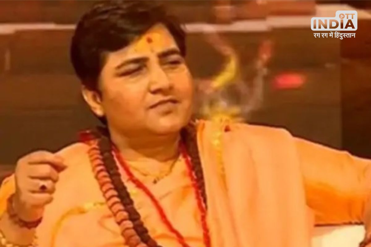 Sadhvi Pragya land grabbing case Bhopal सांसद साध्वी प्रज्ञा पर श्मशान की जमीन कब्जा करने का आरोप, सांसद ने दी सफा

#SadhviPragya #LandGrabbing #bhopalnews #MPNews