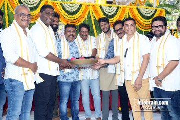 #SundeepKishan 30th film launch .

#DilRaju #AnilSunkara #Tollywood