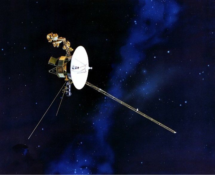 Dünyanın en uzun süredir çalışan bilgisayarı, aynı zamanda evrendeki bilinen en uzak bilgisayarı ve tekrar çevrimiçi olmuş.NASA'nın Voyager 1'i, uzay araştırmalarında Dünya'ya mühendislik güncellemeleri göndermeye devam ediyormuş.
 Biz de izliyoruz işte!...