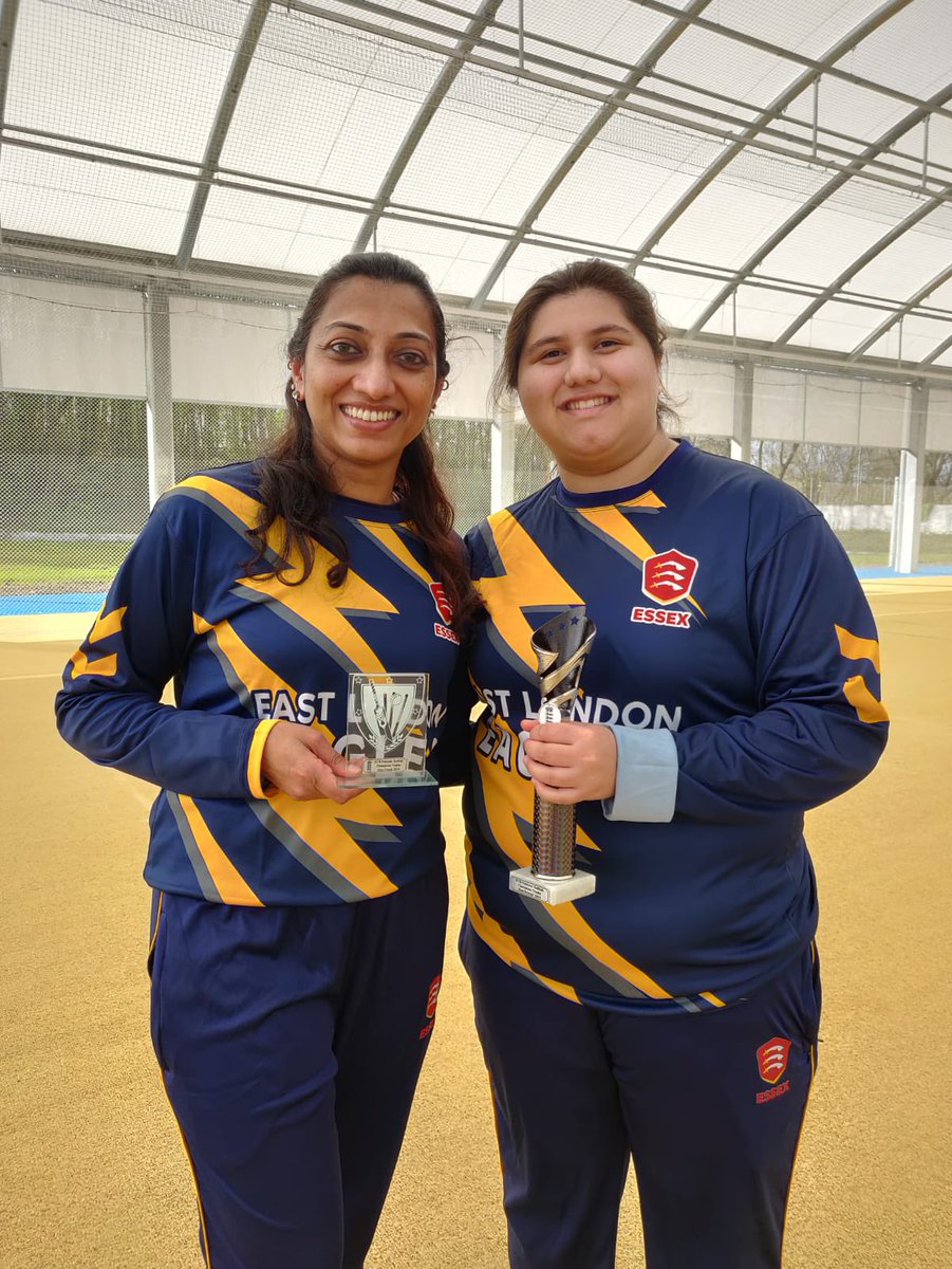 🏏 Semi-finalists at the inaugural ECB Core Cities Tapeball Tournament Dream BIG volunteers and players from @ekotaacademy @WalthamstowCC @WansteadCCWomen represented the East London 🦅 at Bradford Cricket Dome. 🏆 Bowler of the tournament 🏆 Captain of the tournament Great