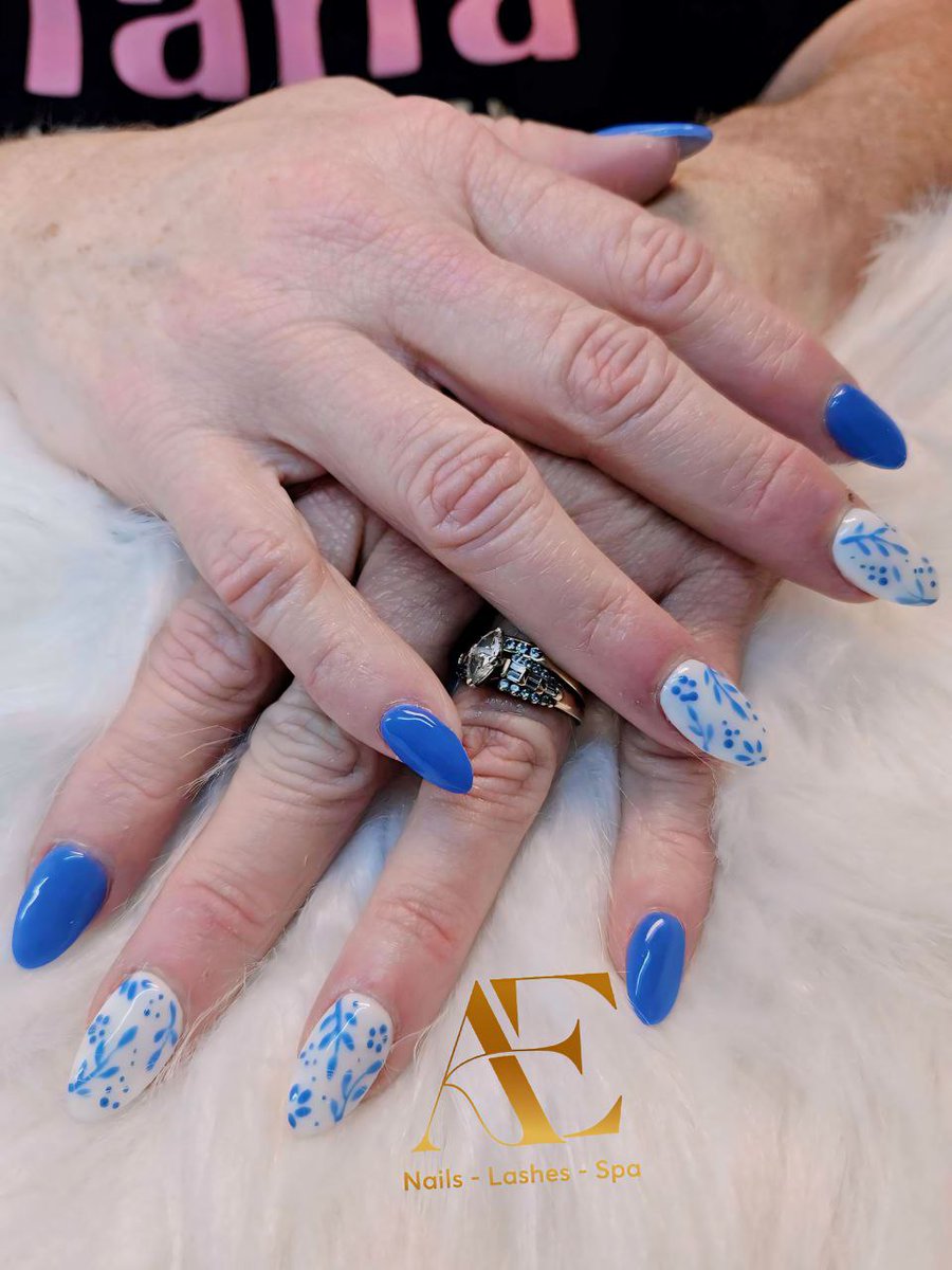 #eyelash #Camdenton #pedicure #manicure #nailnearme #nailsalonnearme #professional #nailspa #happyholiday #nailsalon #nail #eyelashextension #acrylicnails #nailsoftheday #fashion #nail #instanails #nailstagram #nailpro #nailporn #beauty #nailsdesign #nailswag #naildesigns