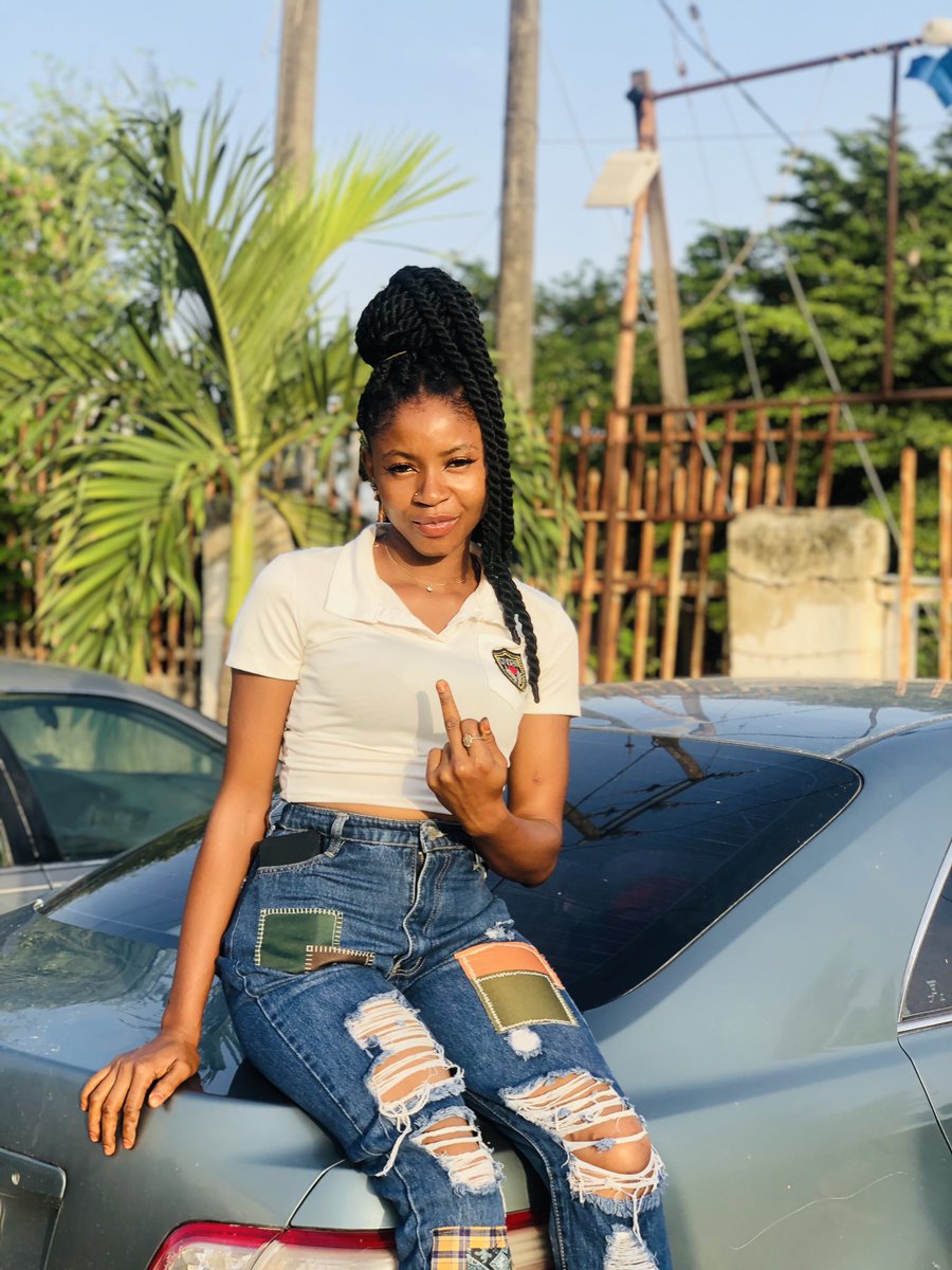 IAmHaleesa's tweet photo. I don’t age at all and I’m loving it. 😊🥰
AKA Bad character ambassador.
#Grateful 🤲🏻 #neanimorphic https://t.co/zP8pq32QWj