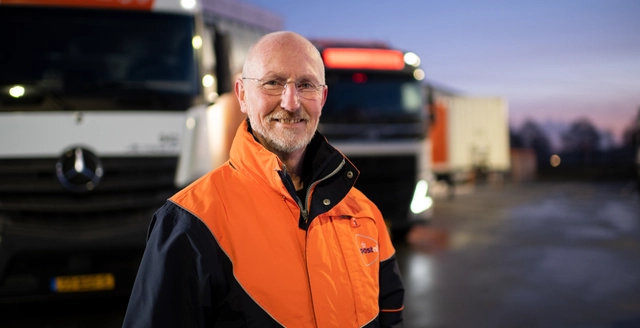 In a unique and big step forward towards net zero, @PostNL adds four million litres in biofuels (HVO100) to European diesel network 🌍🚚 👏📯posteurop.org/showNews?selec… #biofuels #logistics #Sustainability