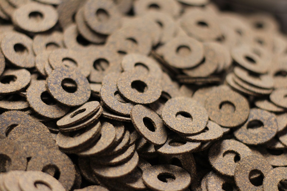 stephensgaskets's tweet photo. Revolutionise your projects with Stephens Gaskets' cork washers! Fire-resistant, flexible, and precision-made for various applications.

Learn more about our custom cork washer solutions!https://t.co/0oedrN2NF2

#CorkWashers #EngineeringInnovation #StephensGaskets #BespokeService https://t.co/DyWBrMz82x