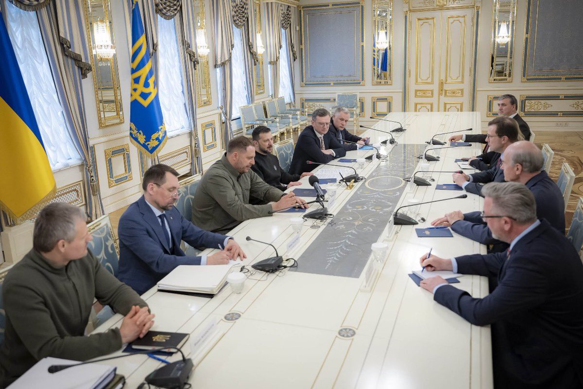 An important meeting was held with a bipartisan delegation of the United States Congress. This visit took place immediately after the decision to provide assistance to Ukraine. Macro-financial support and military assistance were discussed.