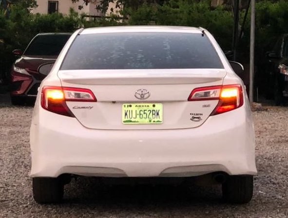 SUPER CLEAN TOYOTA CAMRY SE 2014 MODEL WITH ORIGINAL DUTY GOING FOR 7.5M, ABUJA…#DaggashAutos

📞09078783000
