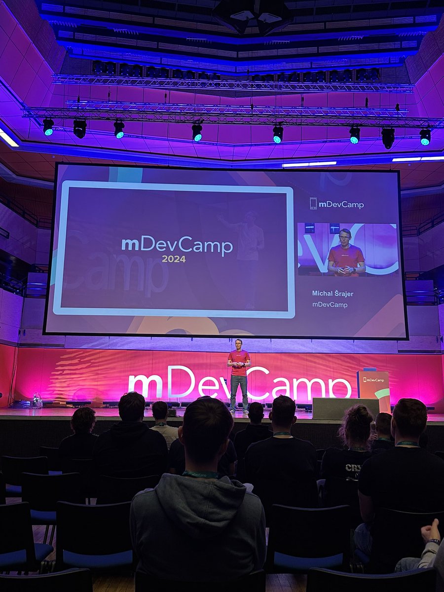 .@mDevCamp is starting 🙌